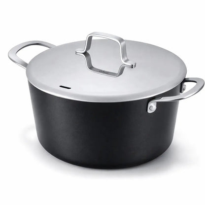 4.5-Qt. Stock Pot With Lid